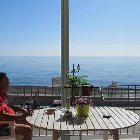 Ghiozzo Dorato Canneto Lägenhet Canneto (Lipari)